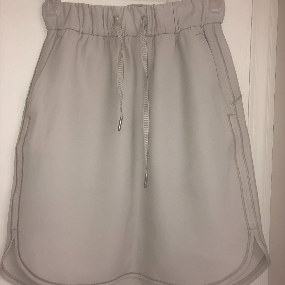 LuluLemon On the Fly Skirt